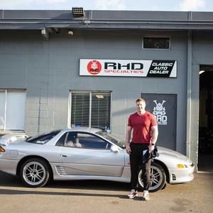 Meet your Posher, Joshua